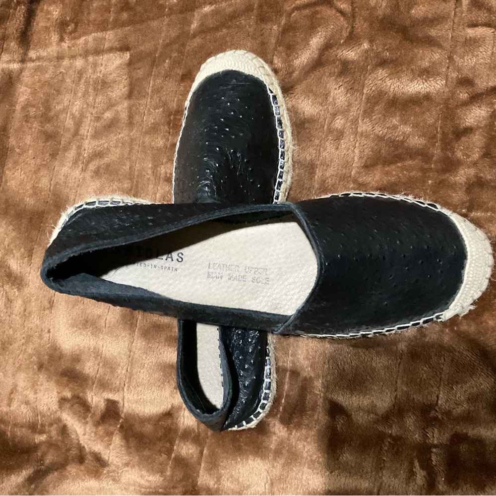 Fabiolas Flat Size 40 (women's 9.5)